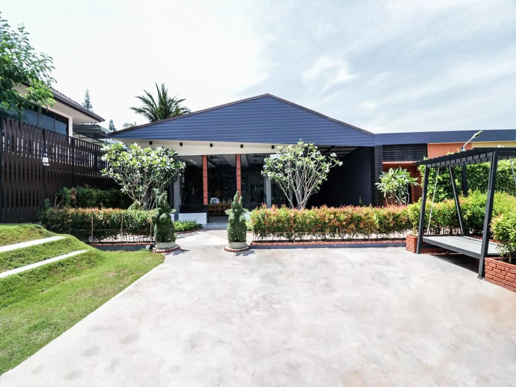 Baan Noppadol Hua Hin Loft Hotel - photo 20