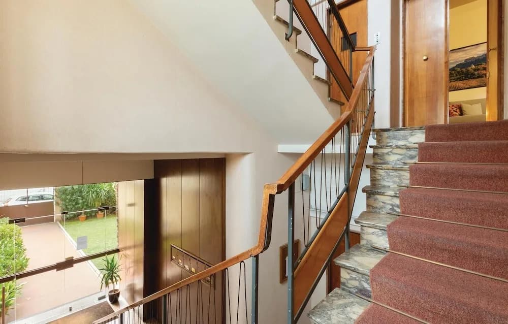 Lucy's Apartment - photo 11