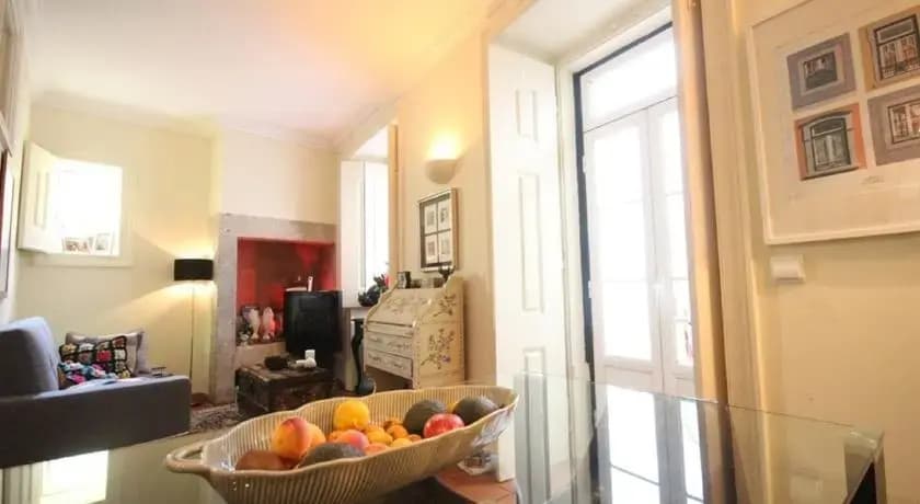 Romantic Central Flat Lisbon - photo 6