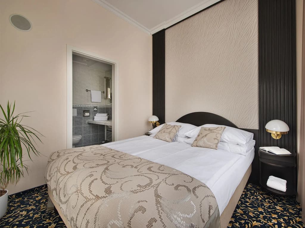 EA Hotel Royal Esprit - photo 24