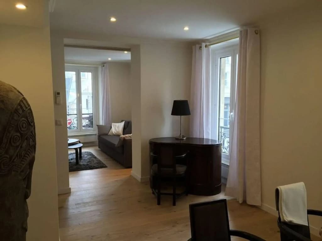 Bellechasse Suite Apartment - photo 6