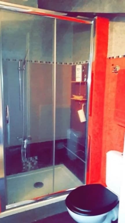 Bright 50sqm Duplex Apartment With One Room In The Center Of Nice, Wit - photo 4