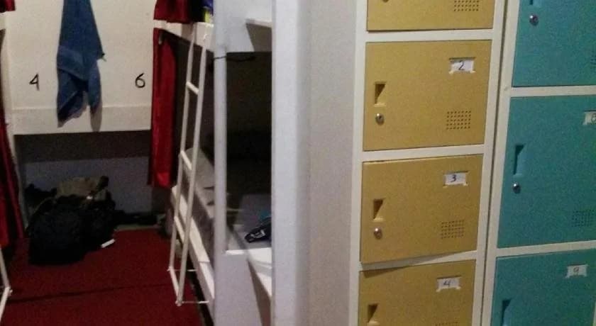 Six Degrees - photo 5