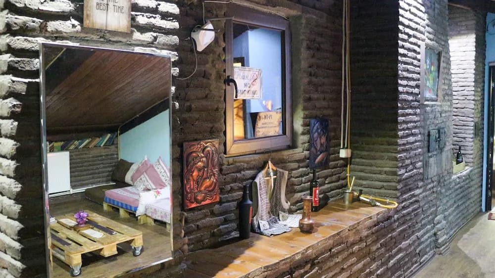 Leon Rooms - photo 1