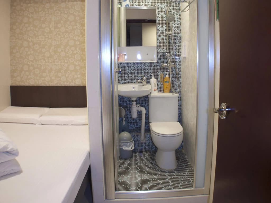 Mong King Hotel - photo 12