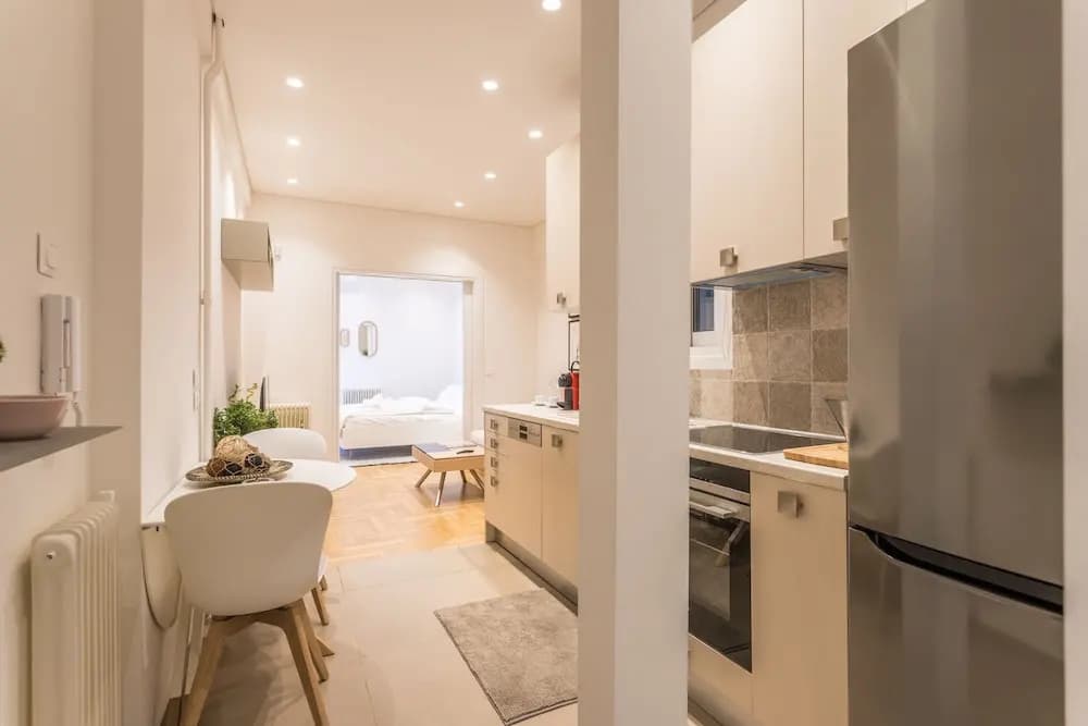 QuietFlat 4th Flr HiEnd 1bdr - photo 15