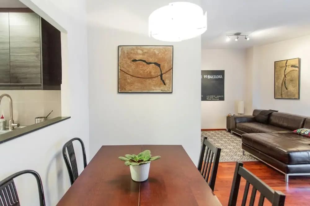 Centric Apartment Fira - photo 1