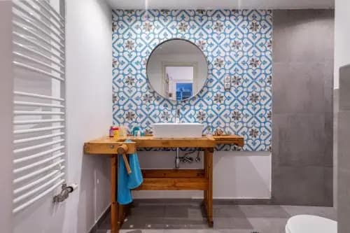 Sipi Central Apartment - photo 11