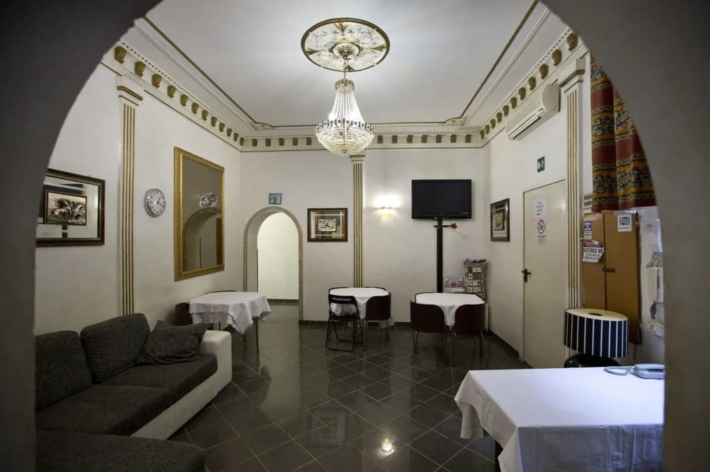 Hostel Beautiful - photo 2