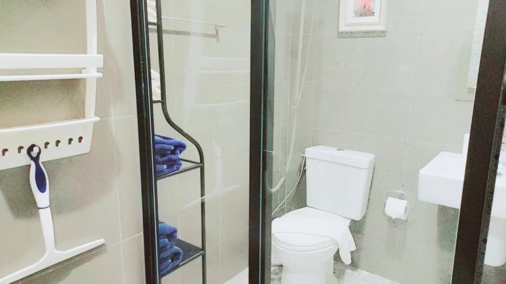New. Beautiful One Bedroom Pool Access Condo. Only 200 metres to the beach. - photo 8