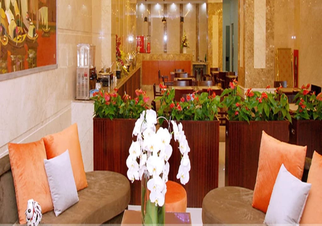 Sea Front Hotel - main photo