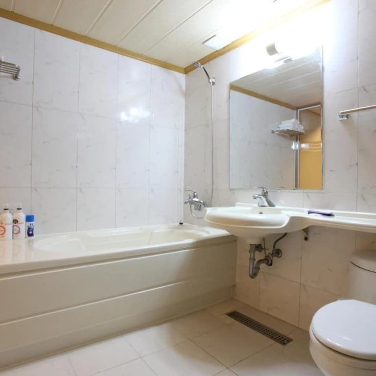 Prince Hotel - photo 21