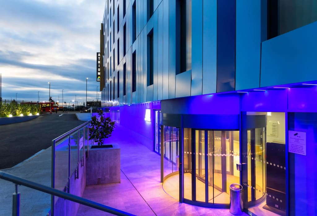Atrium Hotel Heathrow - photo 10