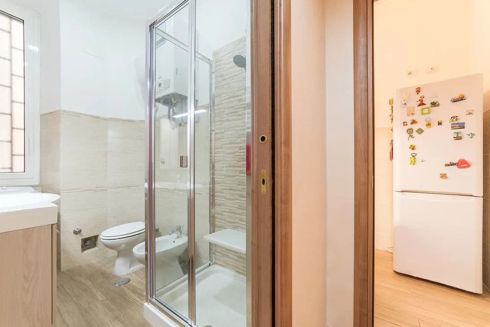 Center Apartment - photo 7