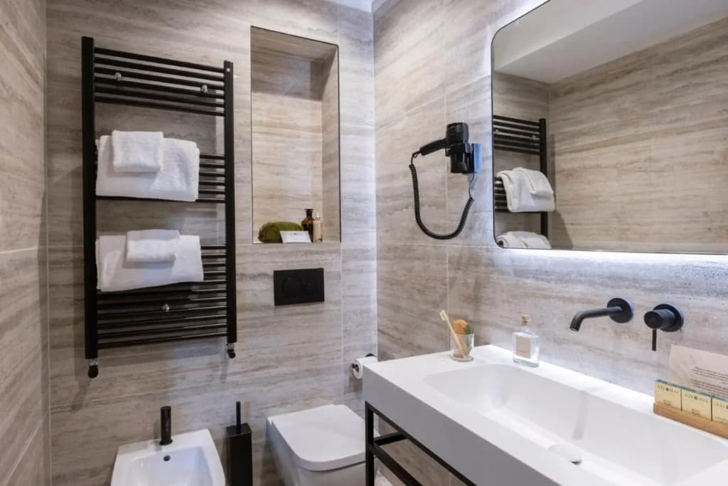 Adoro Hotel - photo 10