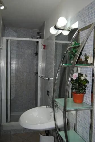 Discovery Hostel - photo 7