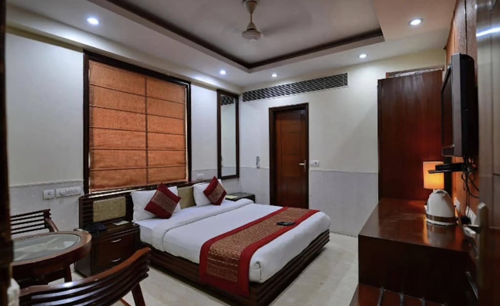Daanish Residency Hotel - photo 4