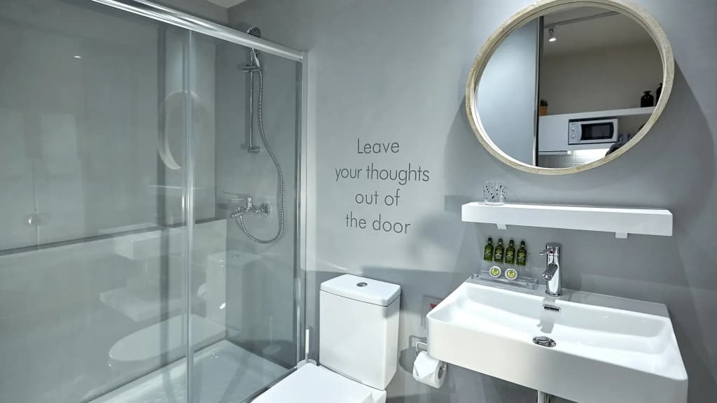 Great Living Apartments - photo 6
