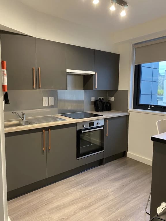 En Suite Rooms, EDINBURGH - SK - photo 14