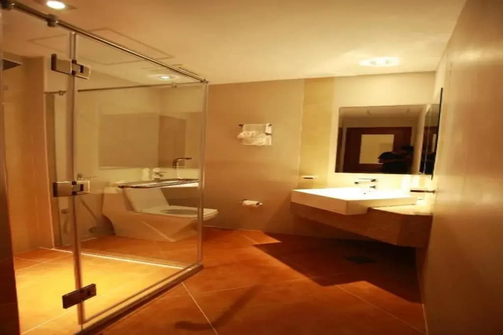 Al Liwan Suites Rawdat Al Khail - photo 11