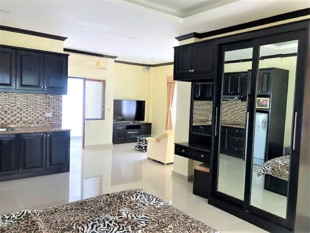 Large Ground Floor Studio at Baan Suan Lalana - photo 1