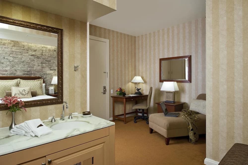 Hotel Griffon - photo 18