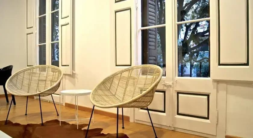 KM Rocafort Apartment - photo 6