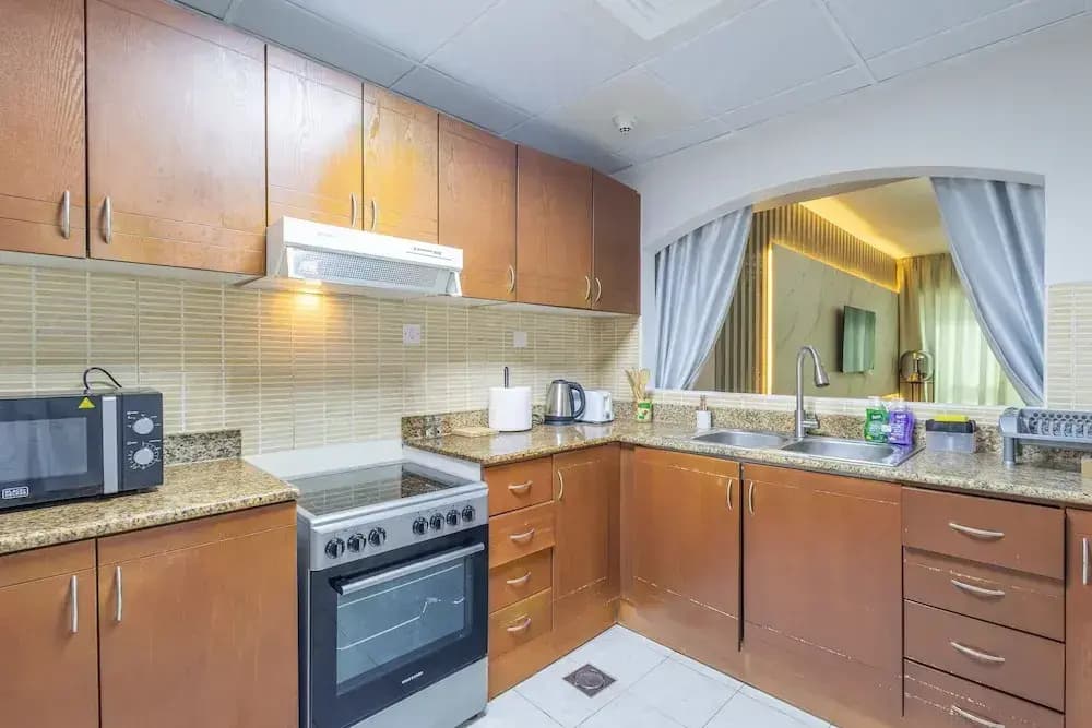 SuperHost - Tranquil Oasis in the Heart of Dubai Lakepoint N2 - photo 16