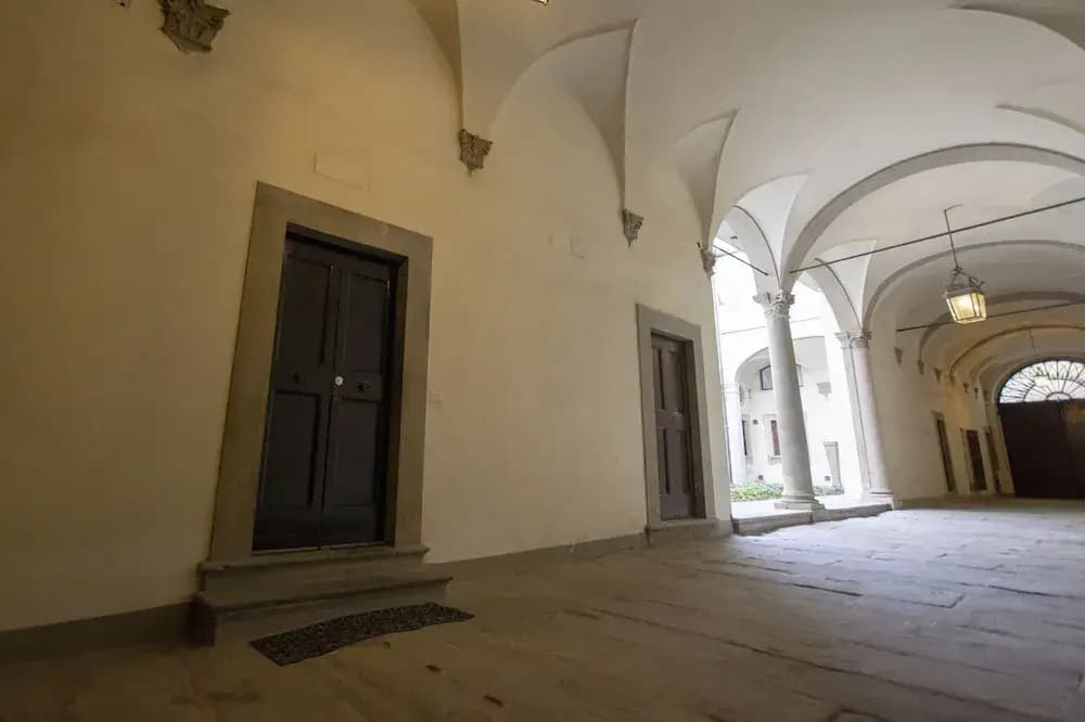 Flora Historical Luxury House - photo 15
