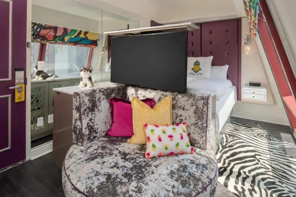 Staypineapple, An Artful Hotel, Midtown - photo 27