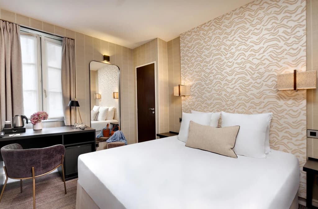 Hotel Le Senat - photo 18
