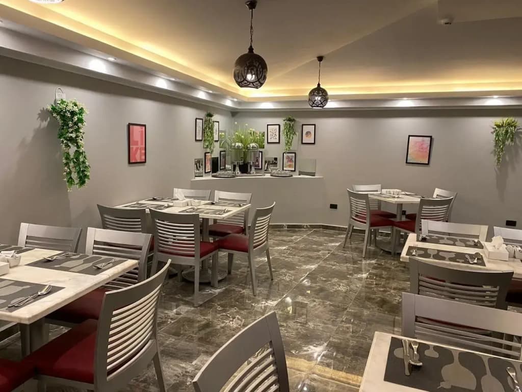 Golden Carven Hotel - photo 19
