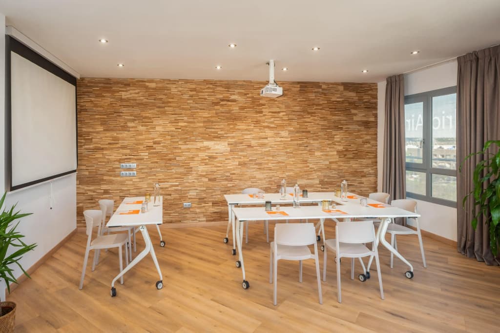 Madrid Airport Suites, Affiliated by Meliá - photo 37