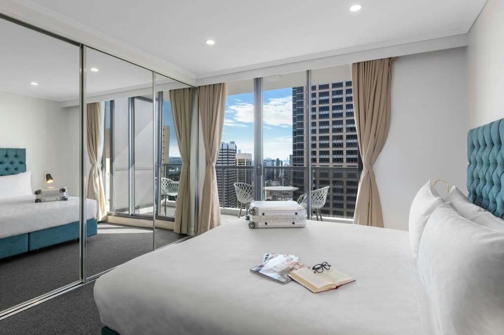 Meriton Suites Pitt Street, Sydney - photo 27