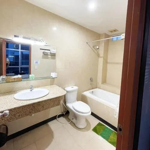 Ocean Bay Hotel - photo 8