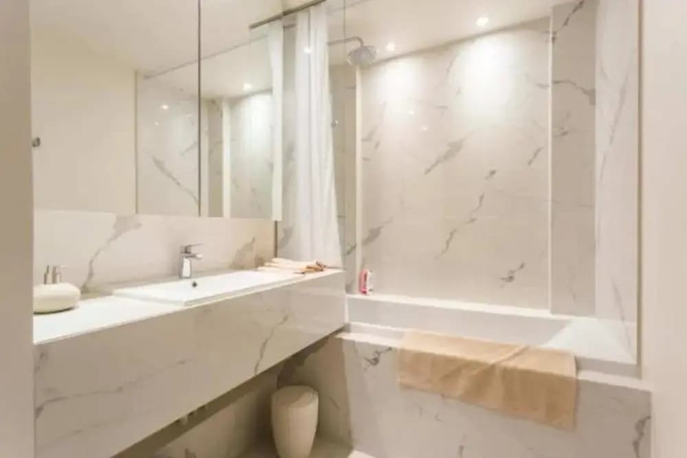Luxurious Apartment With its Magnificent View - photo 7
