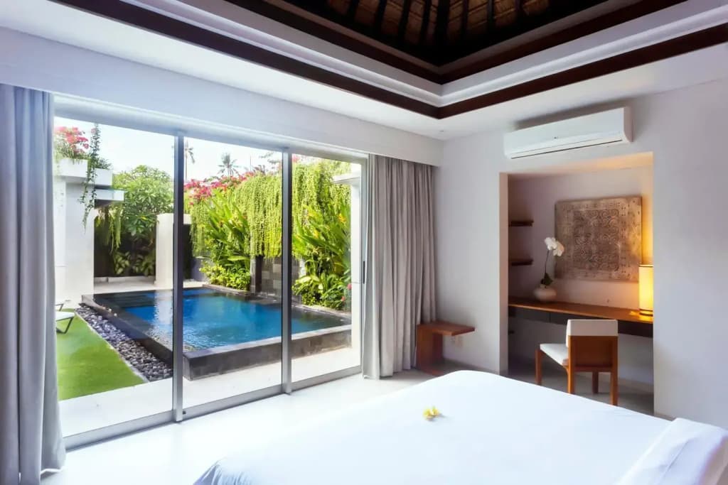 Villa by the Beach - photo 20