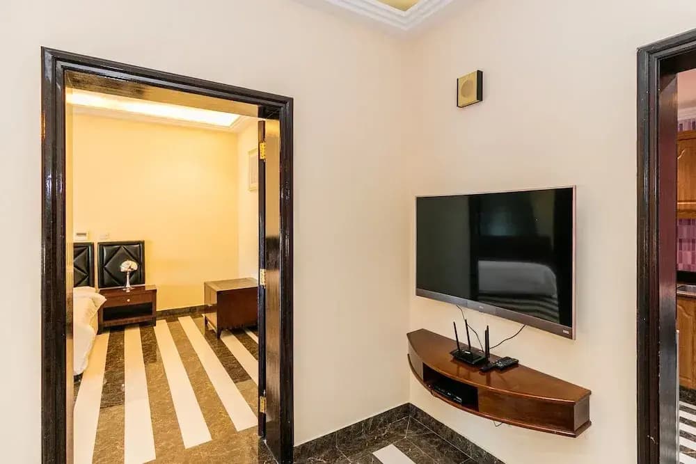 Royal Mirage Hotel And Apartments - photo 9