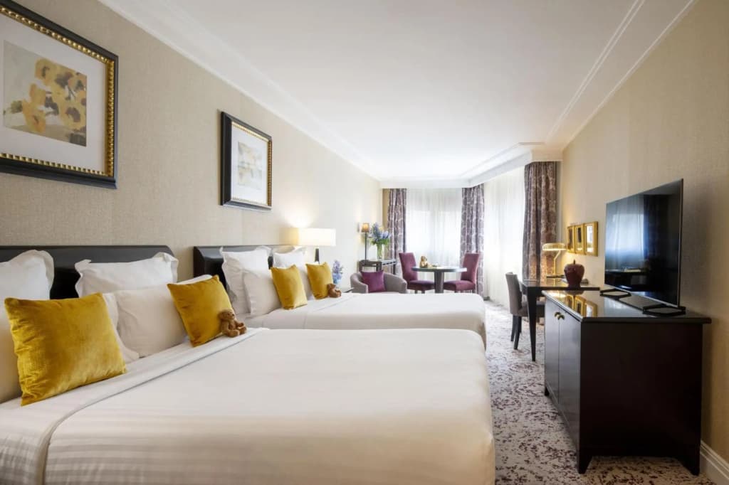 Warwick Champs-Elysées Hotel - photo 6