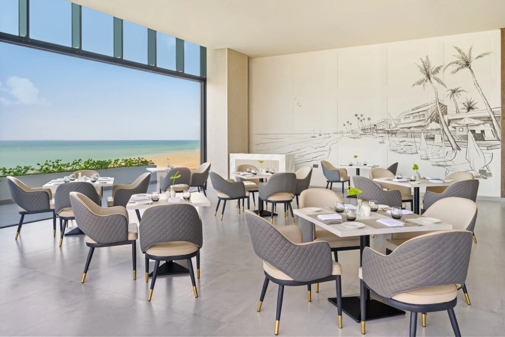 Beach Bay Hotel Mirfa - photo 27