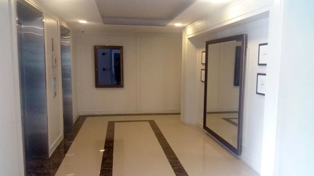 Dlux Condominium - photo 12