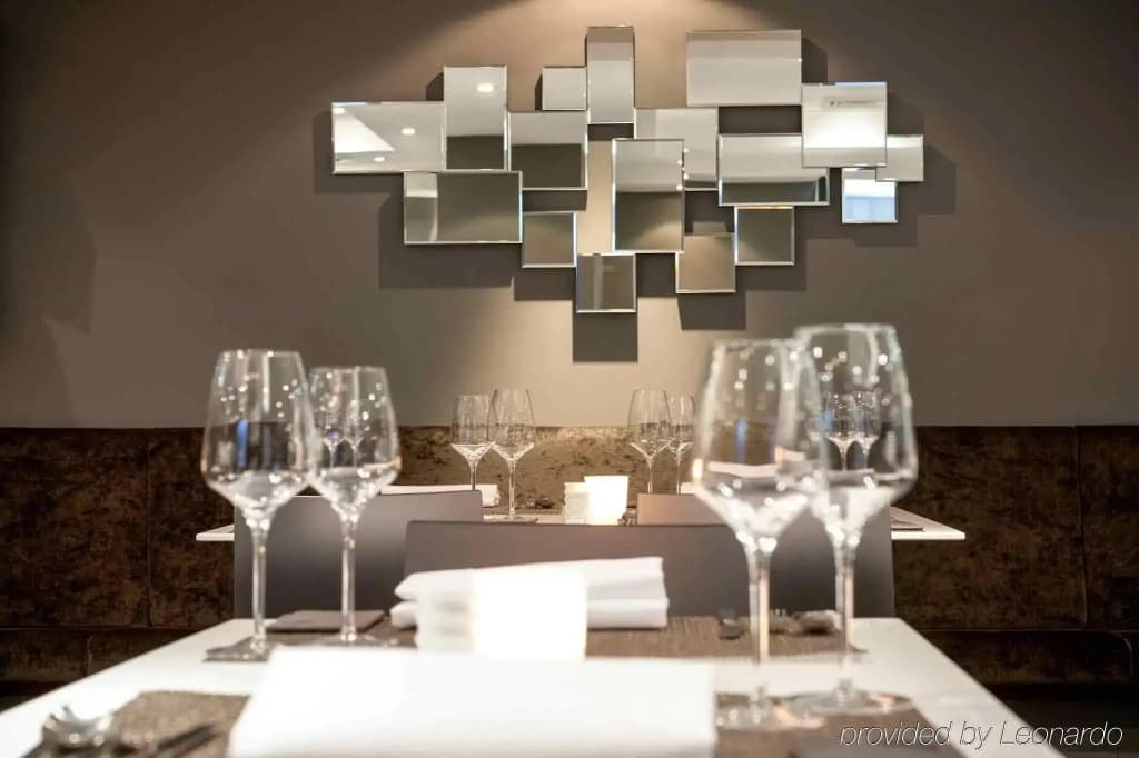 The Sebel Quay West Suites Sydney - photo 25