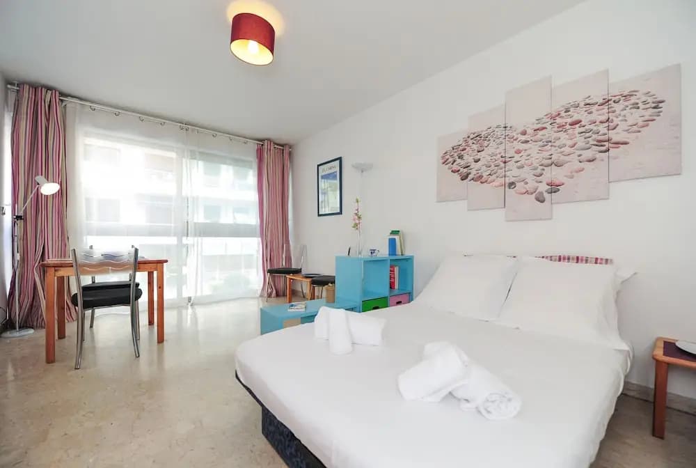 Studio Massenet Five Stars Holiday House - photo 4