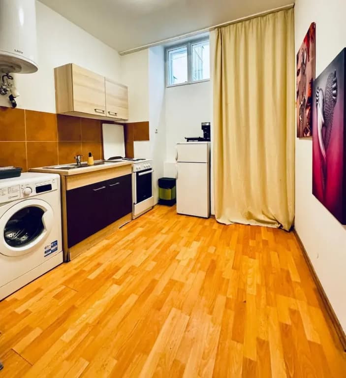 Central 1BR Apartment Near Augarten - photo 10