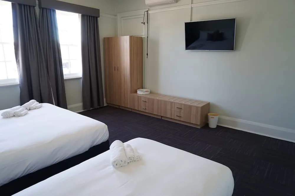 Rosehill Hotel - photo 4