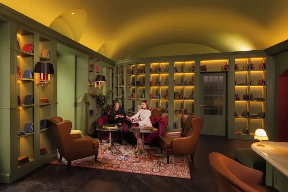 Wonder Budapest Hotel - photo 2