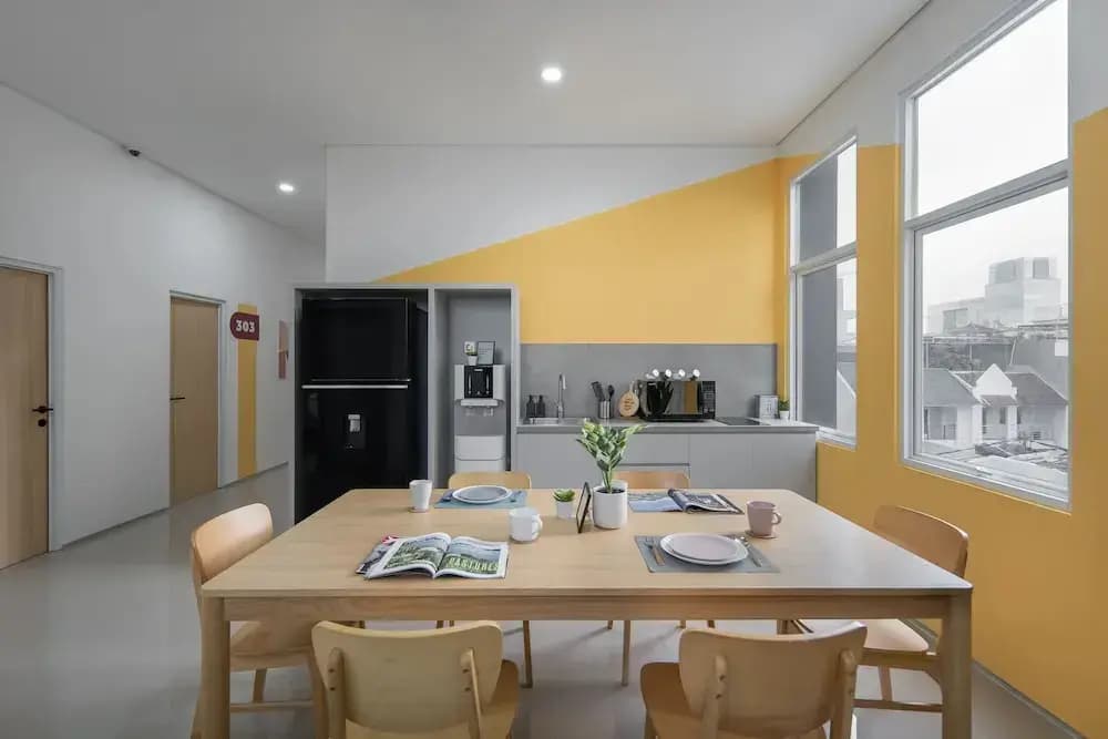 Cove Rhys Living - photo 5