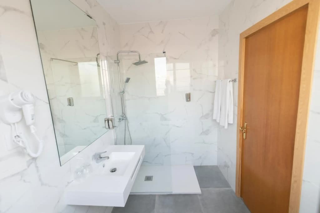 Hotel Madrisol - photo 8