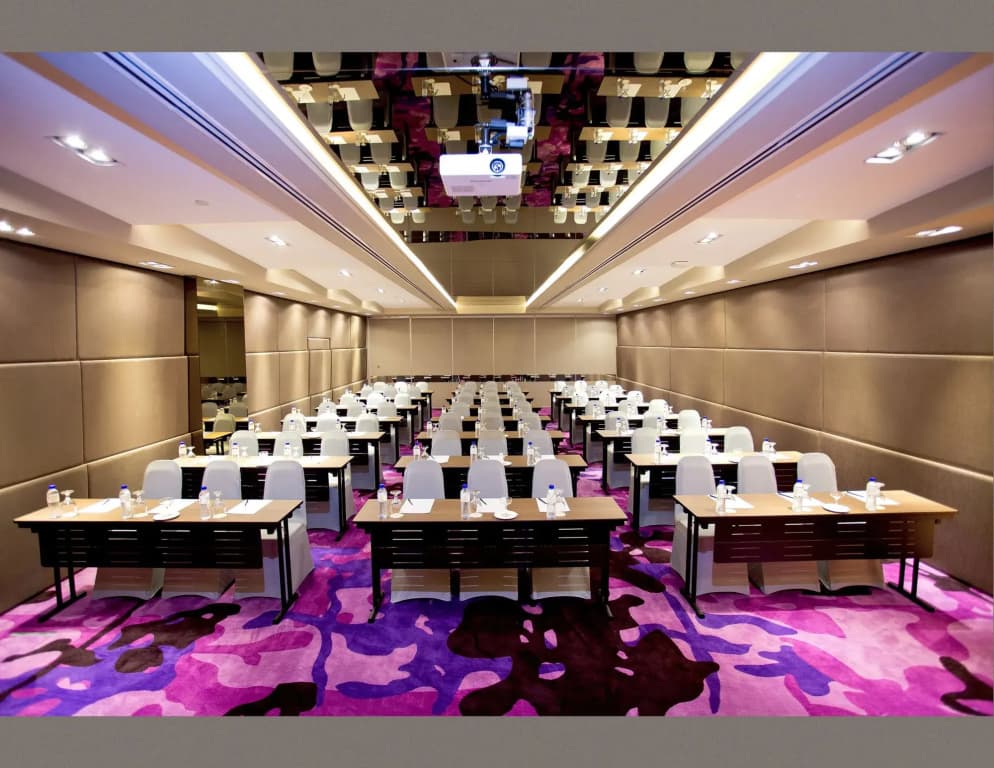 Vouk Hotel Suites - photo 16
