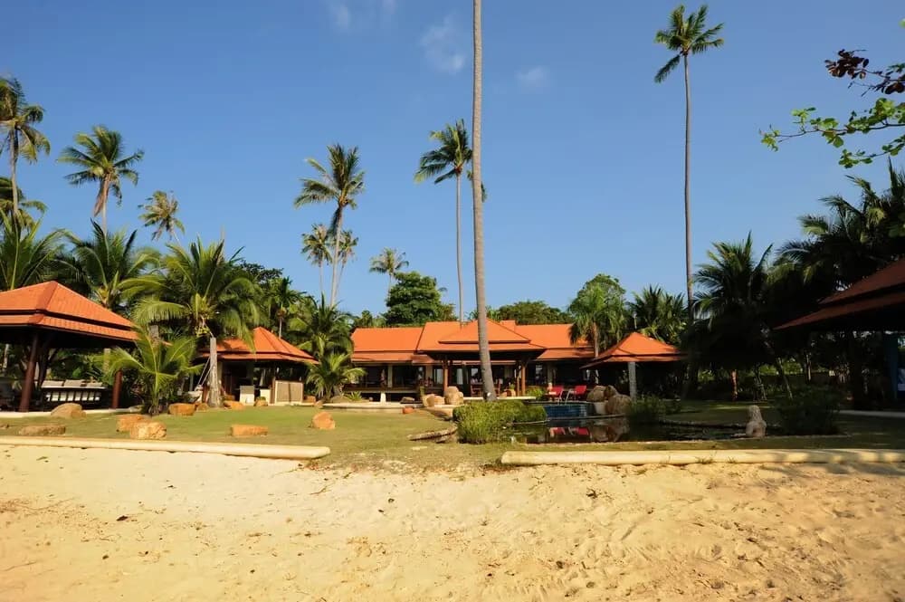 All Inclusive 4 Bedroom Beach Front - photo 14